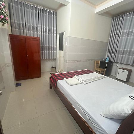 Hotel Anh Tuan Bac Lieu Bagian luar foto